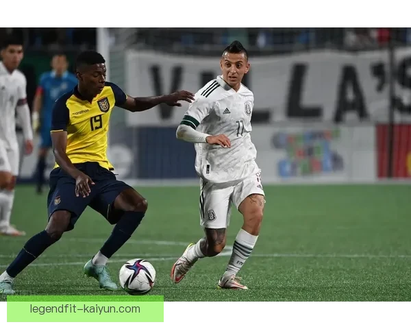 萨维奇防守端表现稳健，逐渐展现出更高的战术价值分析