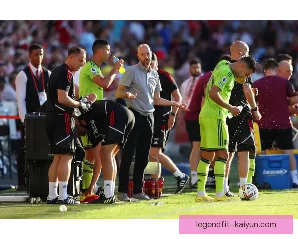 奥纳丘在英超保级战中展现出重要作用，状态持续提升。