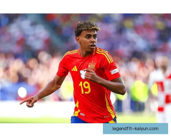 西班牙2026阵容引发关注，年轻球员逐渐崭露头角，竞争力持续增强